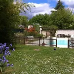 Bed & Breakfast Chambre D' Hotes La Lucasserie 3*