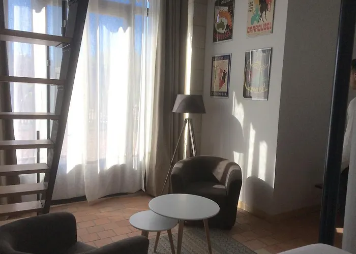 D' Hotes La Lucasserie Bed & Breakfast 3*